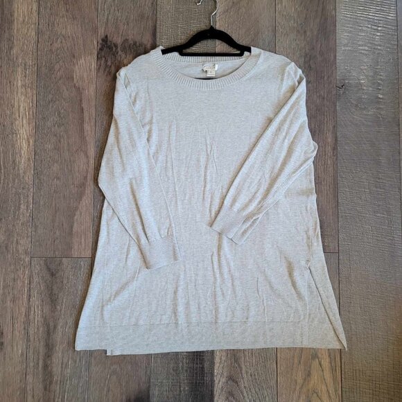 J Crew Grey crew neck thin sweater GUC - Picture 2 of 5